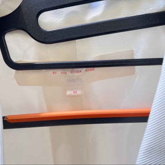 SALE!!! BY ANY OTHER NAME Flared Ribbed Woven Blazer - Picture 4 of 10